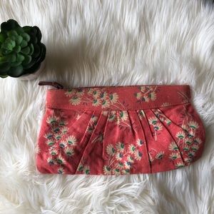 Old Navy vintage floral clutch